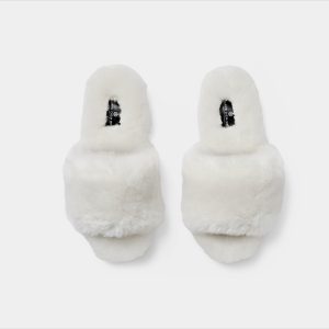 Carpe Diem Beds Slippers Warm White